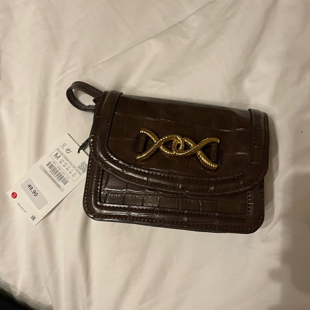 Zara Elegant Brown Croc-Embossed Bag with Gold Accent